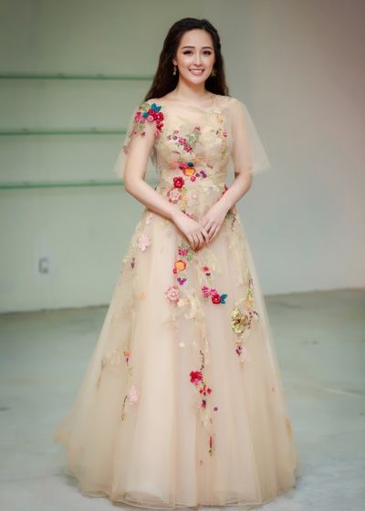bestie my nhan viet tro lai showbiz