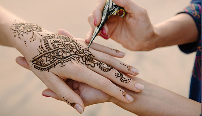 bestie tac hai xam henna