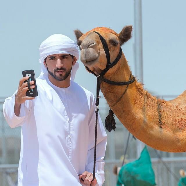 bestie cong chua hoang tu Dubai