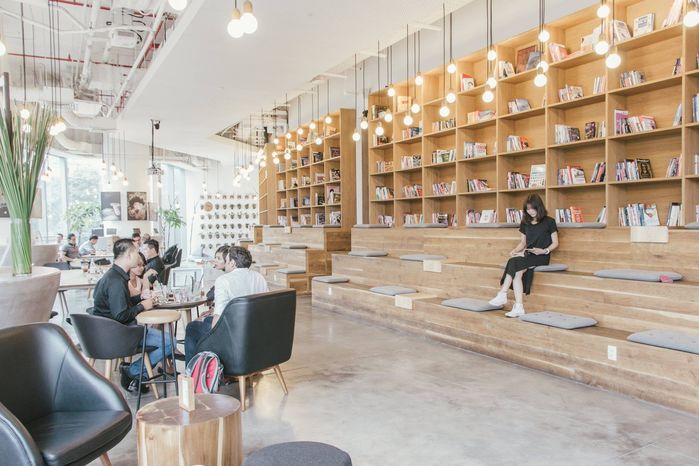 bestie van hoa cafe Sai Gon - Ha Noi