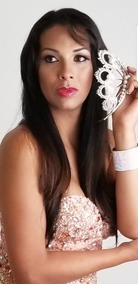 bestie nhan sac thi sinh thi hoa hau chuyen gioi quoc te 2018