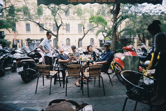 bestie van hoa cafe Sai Gon - Ha Noi