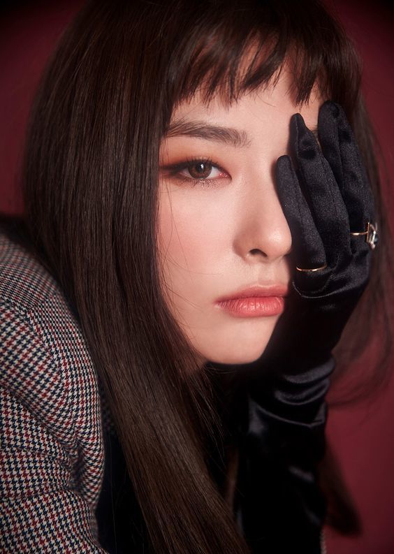 bestie meo trang diem mat hip 7