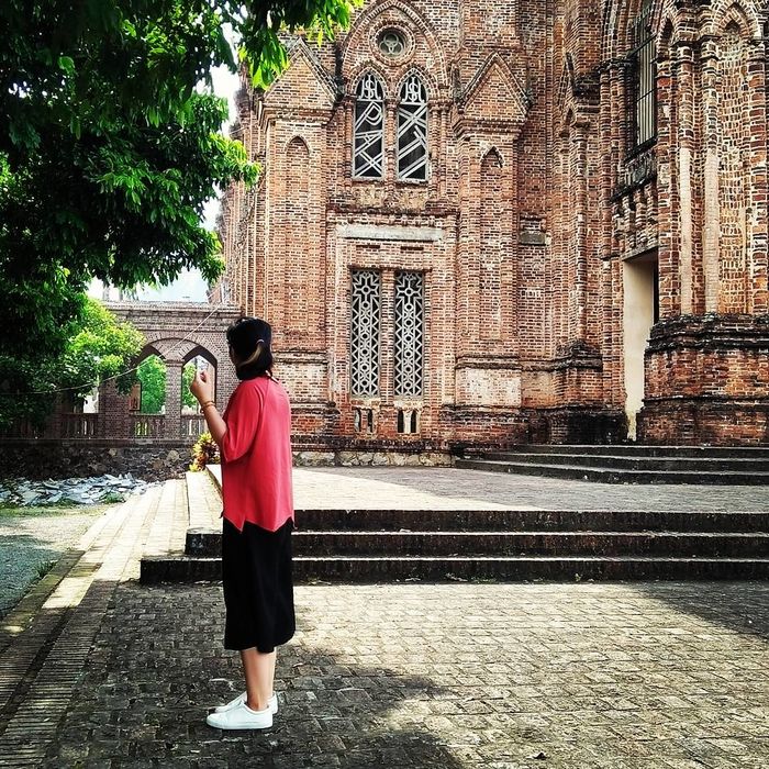 bestie ngoi truong phu thuy o ninh binh