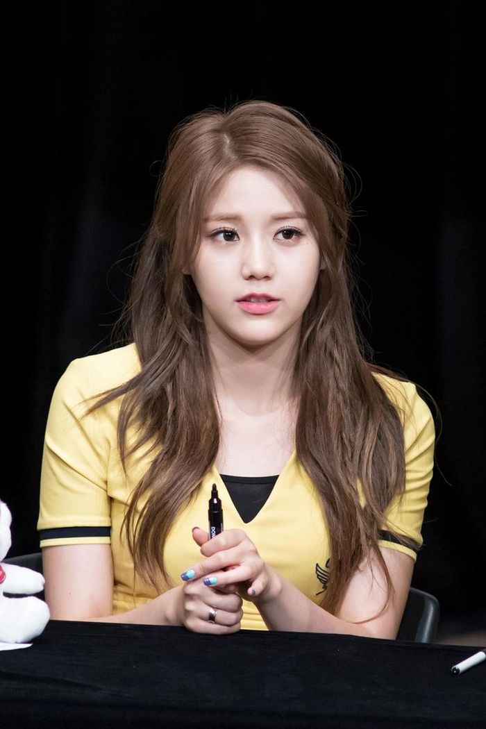 bestie idol nu xung dang la visual