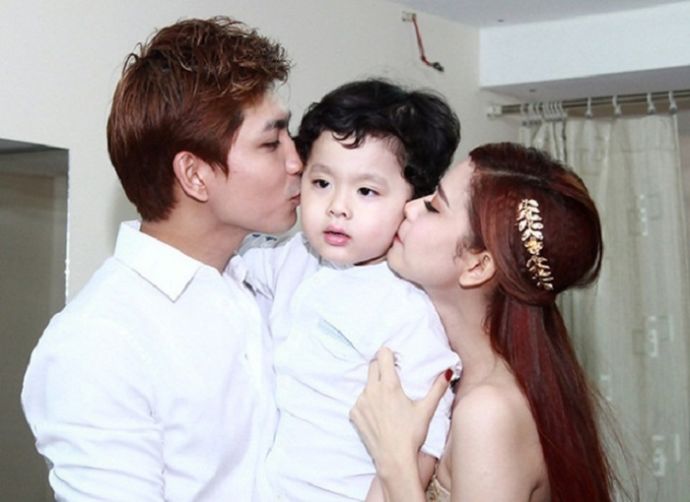 bestie sao viet tinh ai roi ren den ca fan ruot cung khong biet dau ma lan