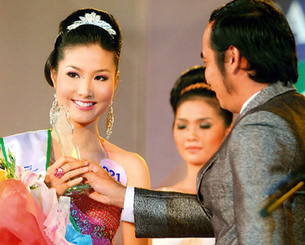 bestie it ai biet cac my nhan cua showbiz viet tung chinh chien cuoc thi hoa hau
