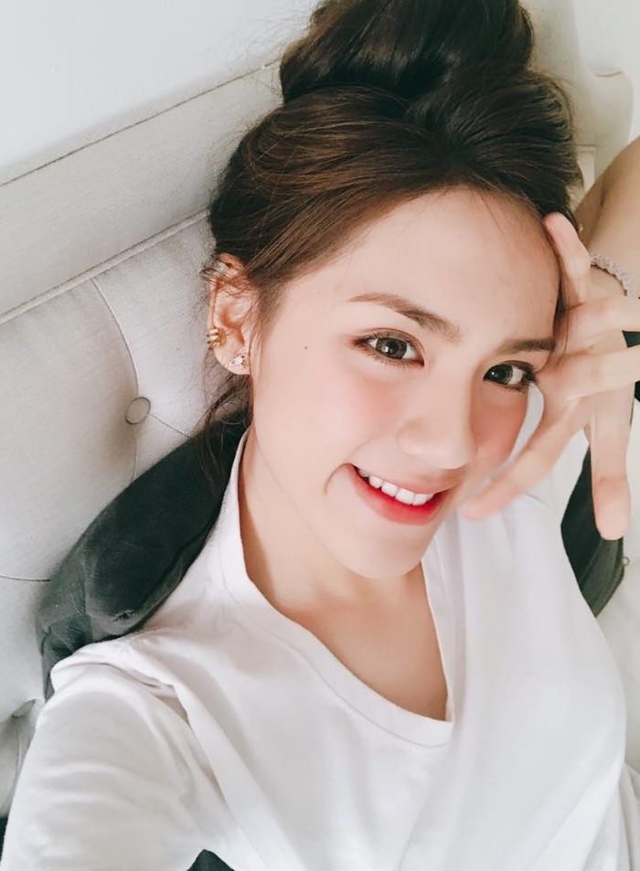 bestie trang diem trong ngay Valentine 15