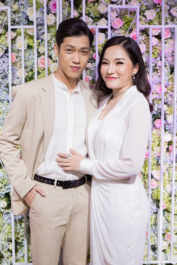 bestie sao viet tinh ai roi ren den ca fan ruot cung khong biet dau ma lan