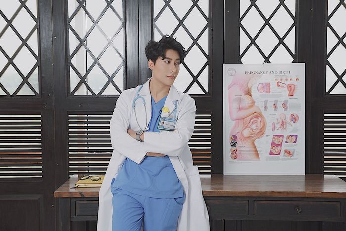 bestie 5 bac si dep trai gay bao mang