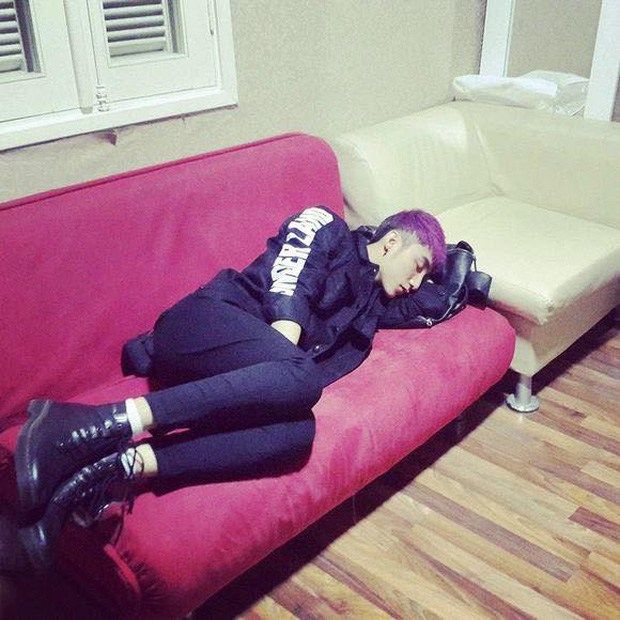 bestie ngo ngang nhung khoanh khac gian di den bat ngo cua dai gia showbiz viet