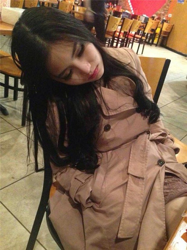 bestie ngo ngang nhung khoanh khac gian di den bat ngo cua dai gia showbiz viet