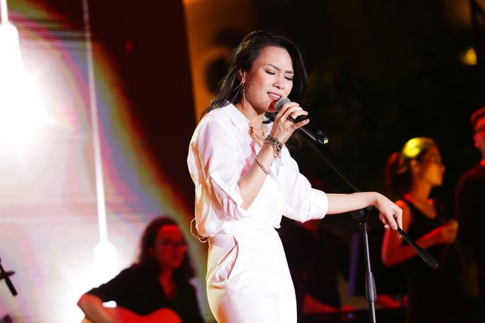 besite sao viet dau tu cho nghe thuat nguoi thu tien ty nguoi tuyen bo pha san trong ngam ngui