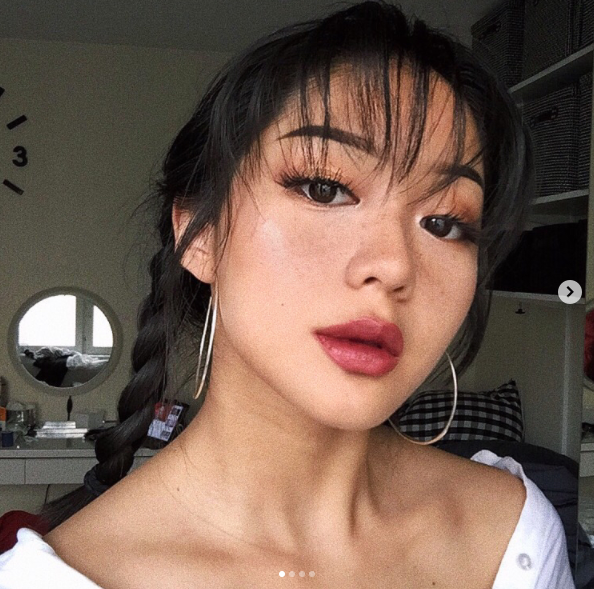 bestie nhung bong hong lai chung minh con gai viet du di den dau cung xinh chang kem phan ai