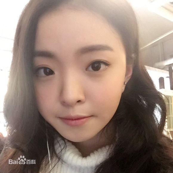 bestie tieu thu con nha giau
