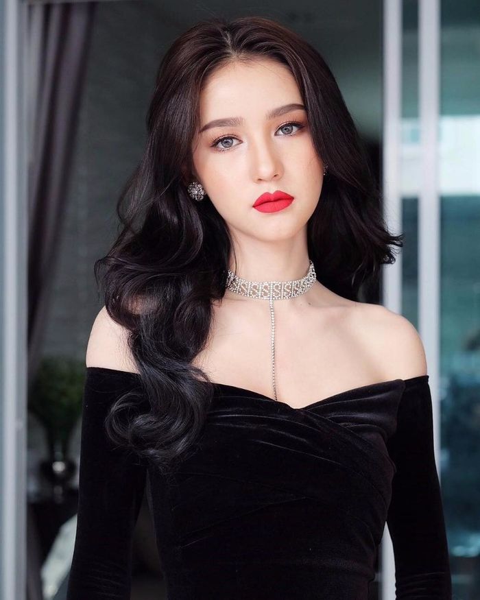 bestie hoa hau chuyen gioi