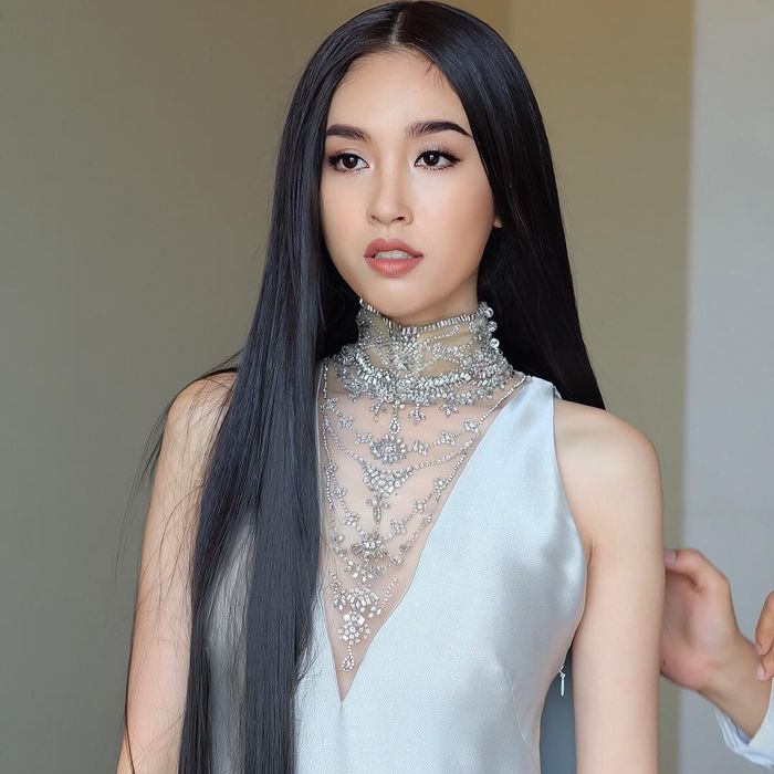 bestie hoa hau chuyen gioi quoc te