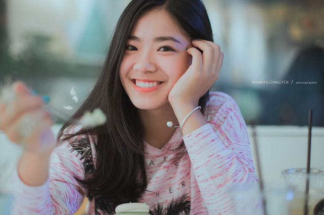 bestie nu sinh thi hoa khoi hoc vien ngoai giao