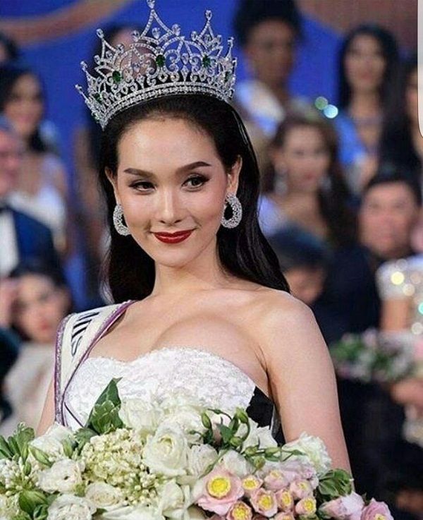 bestie hoa hau chuyen gioi quoc te