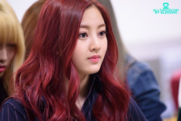 bestie idol nu Han thay doi mau toc 10