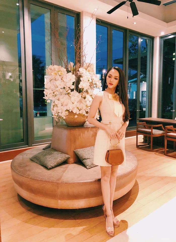 bestie trang phuc cua Huong Giang
