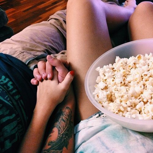 7 dấu hiệu cho thấy bạn đang yêu đối phương nhiều hơn họ yêu bạn
