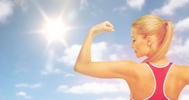 9 mẹo hữu ích giúp tăng chiều cao cho những nàng nấm lùn