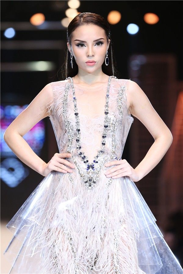 bestie nghi an ki duyen nang nguc
