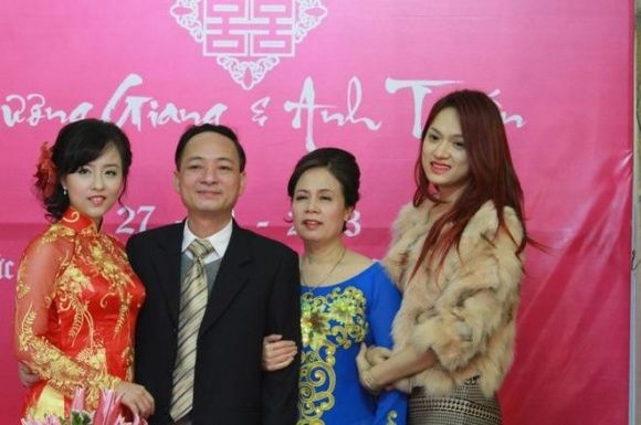 bestie chi em gai hoa hau viet