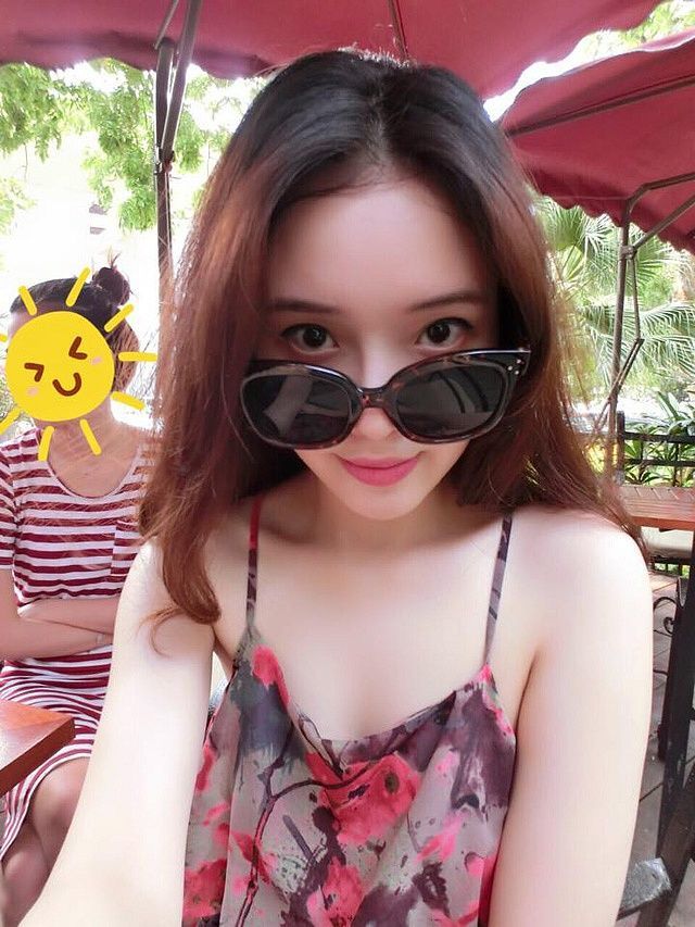 bestie chi em gai hoa hau viet