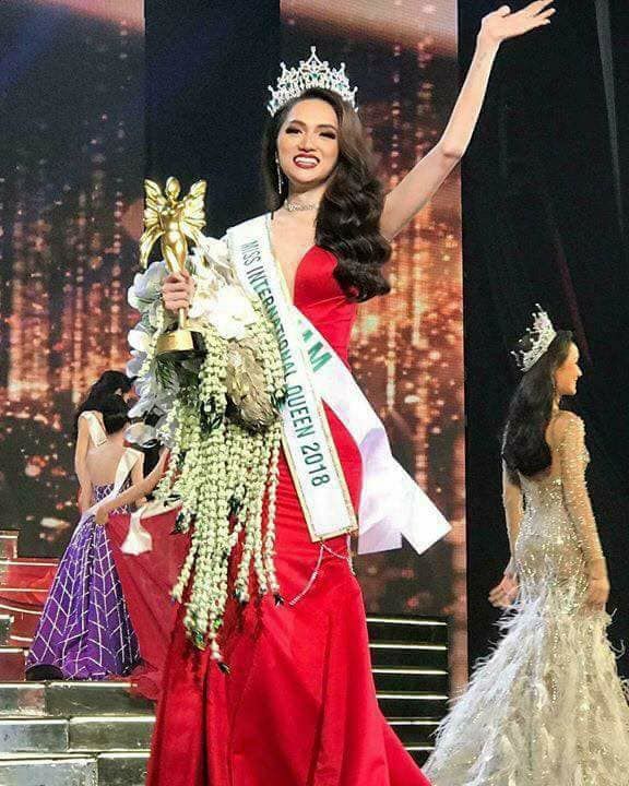 bestie khoanh khac an tuong của huong giang idol