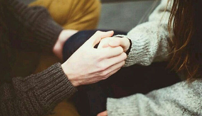 bestie giai ma ngon ngu hinh the cua dan ong khi yeu