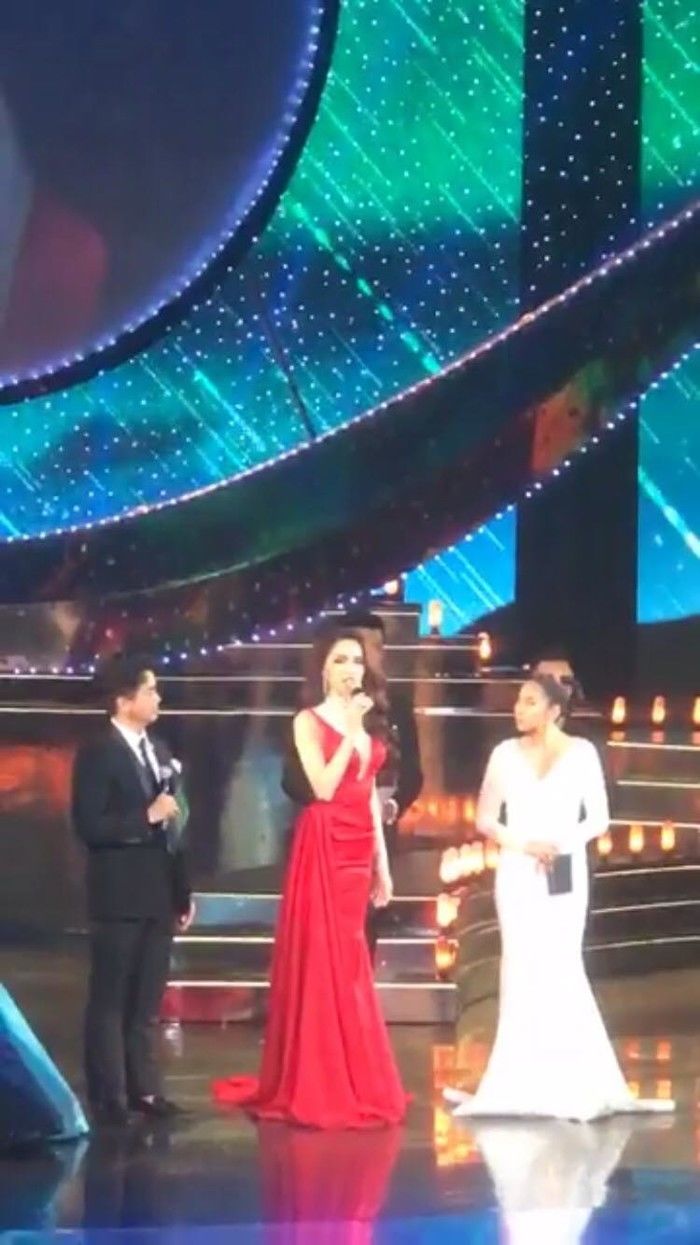bestie khoanh khac an tuong của huong giang idol