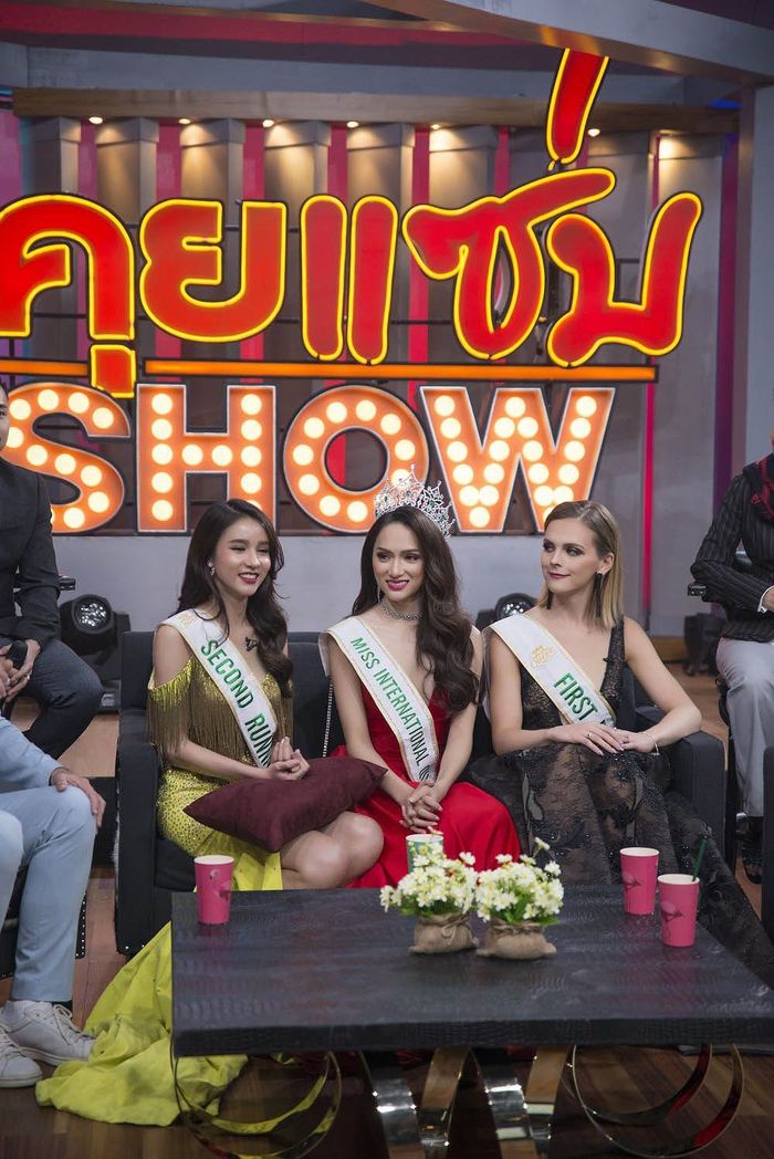 Bestie Huong Giang idol va phan ung bat ngo khi bi phat hien keo chan qua lo