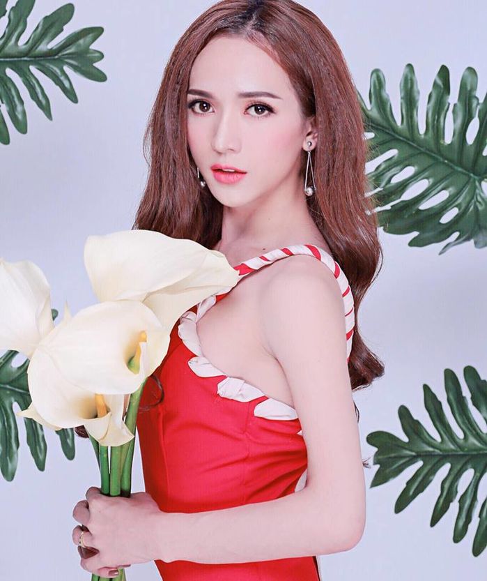 bestie khong chi huong giang ma nhieu nguoi dep chuyen gioiu viet cung xinh chang kem phan ai