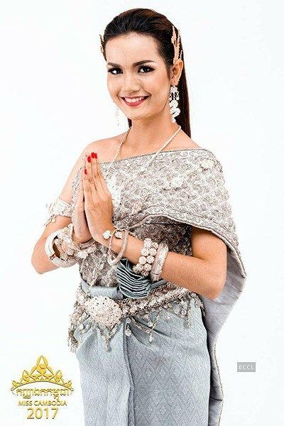 Bestie - nhan sac doi thu h'hen nie tai hoa hau hoan vu quoc te 2018