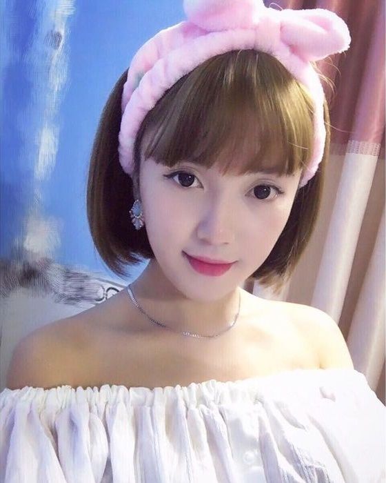 bestie khong chi huong giang ma nhieu nguoi dep chuyen gioiu viet cung xinh chang kem phan ai