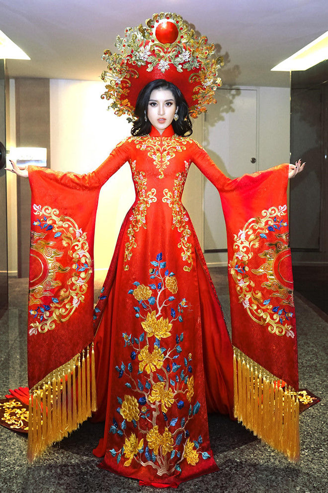 bestie thi sinh tham du hoa hau dinh nghi an dao nhai trang phuc