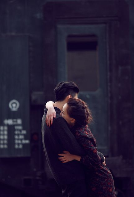 Bestie - dau hieu ngoai tình