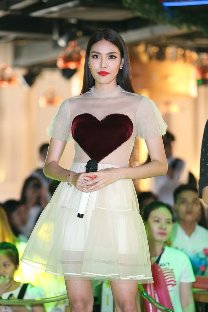 Bestie Nhung mi nhan Viet khien fan heo mon vi cho tin thanh gia lạp that