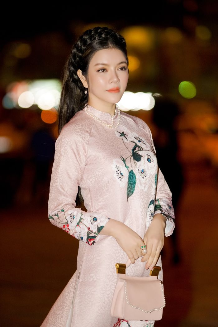 Bestie Nhung mi nhan Viet khien fan heo mon vi cho tin thanh gia lạp that