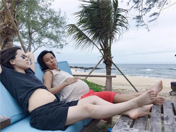 bestie sao viet tu tay dim hang ban than