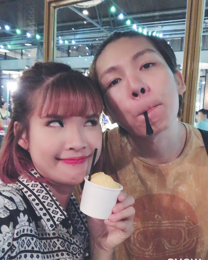 bestie sao viet tu tay dim hang ban than