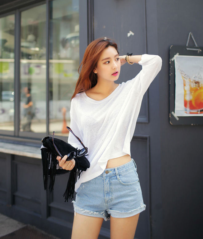 bestie cach phoi ao thun trang thoi trang