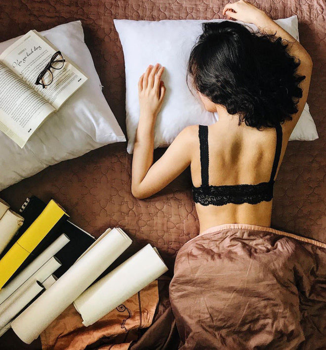 bestie sao viet khoe anh trong phong ngu
