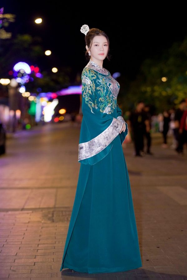 bestie thoi trang sao viet tuan qua 05/3