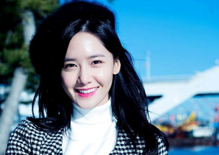 bestie Yoona - co gai vang của Kbiz