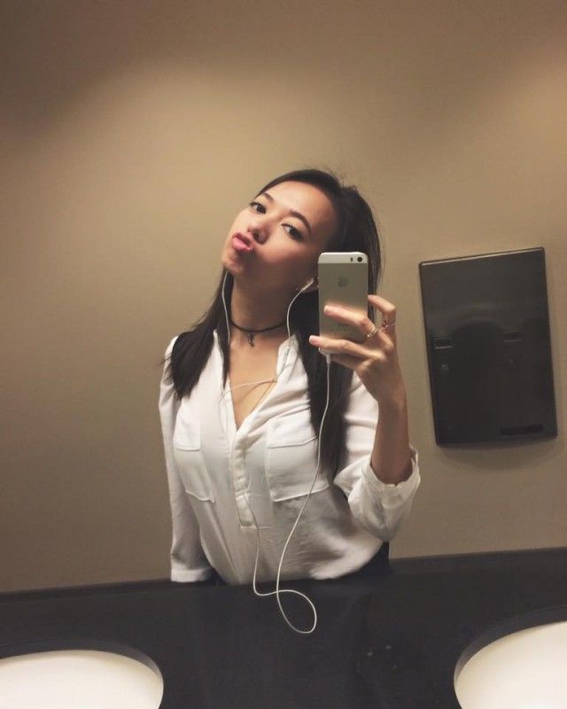 bestie Xuan Mai va Xuan Nghi