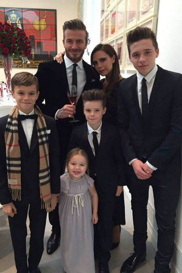 bestie hanh phuc cua gia dinh beckham sau 20 nam