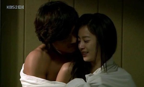"bestie canh nong cua ngoc nu xu Han"